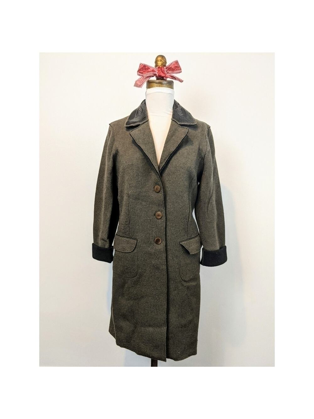 EUC Wool jacket with sequin collar
